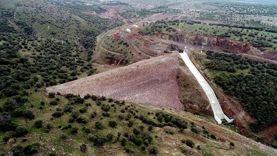 Kalabak barajı yılsonunda su tutacak
