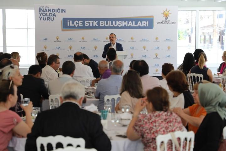 AK Parti, İzmir'de 30 ilçede STK temsilcileriyle buluşacak